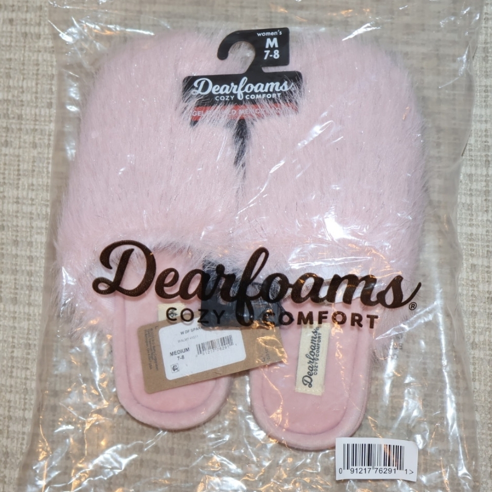 Dearfoams Pink Fuzzy Cozy Comfort Sparkle Slippers. Size Medium 7-8. NWT.
